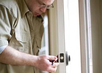 Bradenton Lock And Keys Bradenton, FL 941-676-3344 - 16a-Locksmith-Service-Around-Me